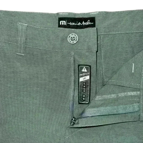 Men's TravisMathew Shorts Green 34 Golf masters performance - Picture 3 of 5